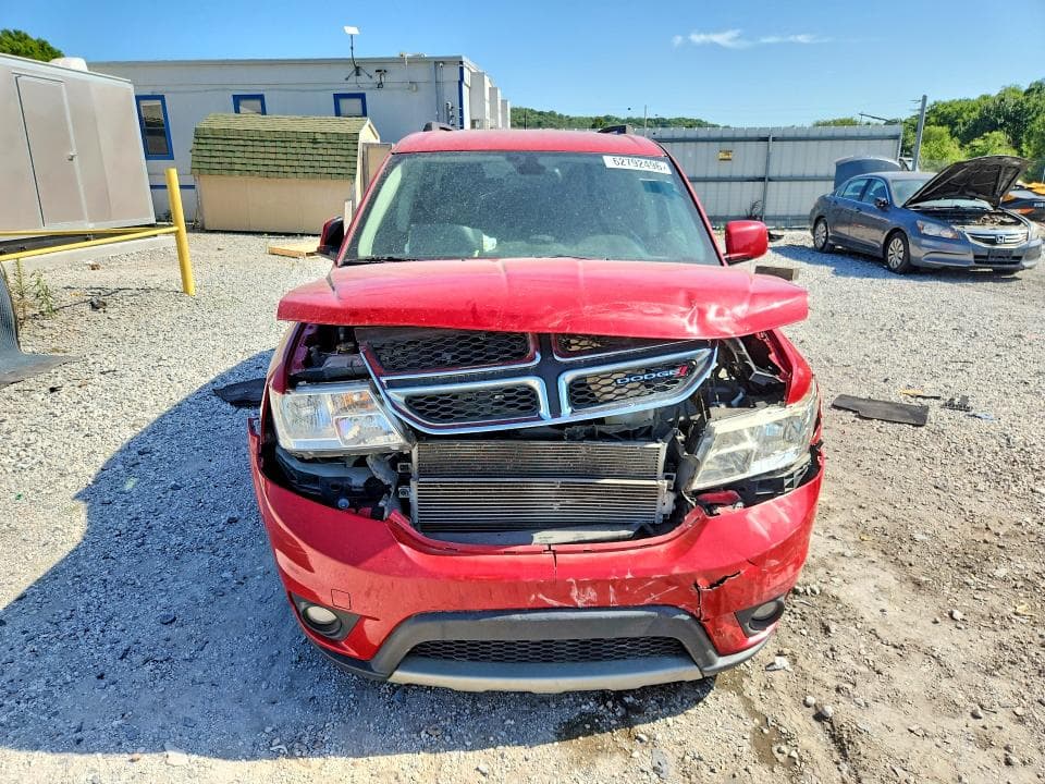 2019 DODGE JOURNEY SE 5