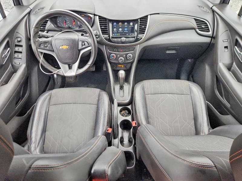 2018 CHEVROLET TRAX 1LT 8