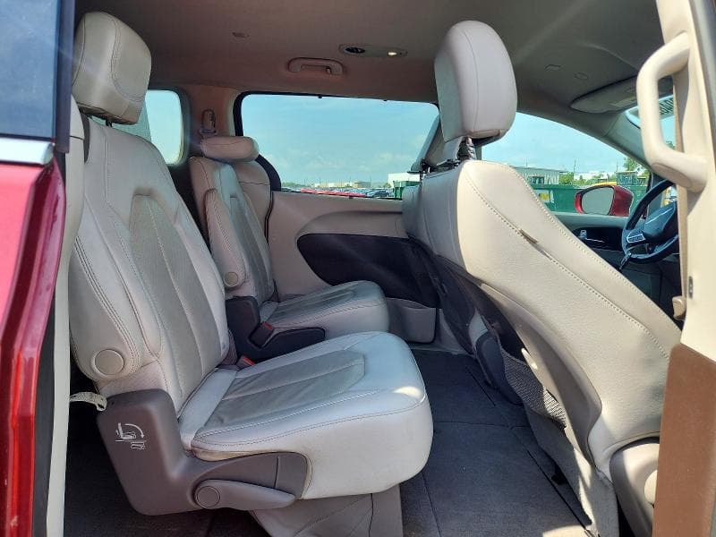 2020 CHRYSLER PACIFICA TOURING L 11