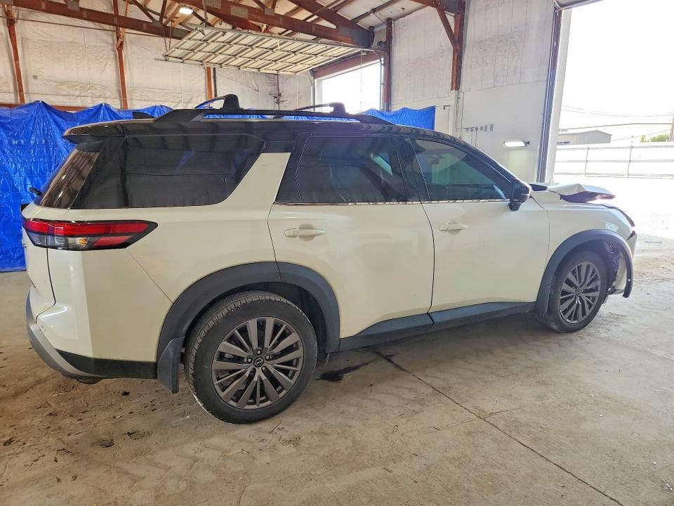 2024 NISSAN PATHFINDER SL 3