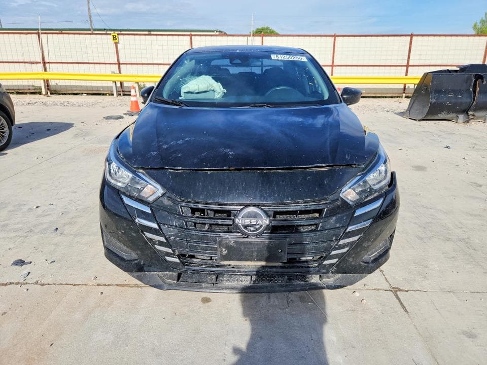 2024 NISSAN VERSA 5
