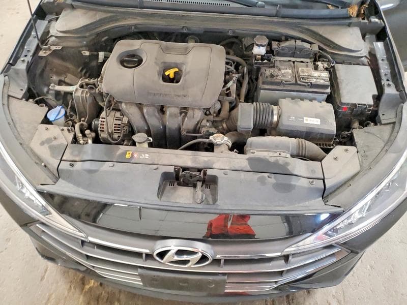 2019 HYUNDAI ELANTRA SE 11