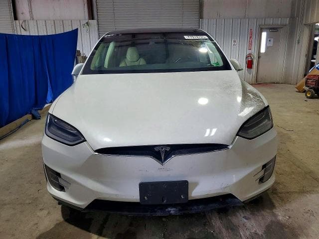 2017 TESLA MODEL X 5