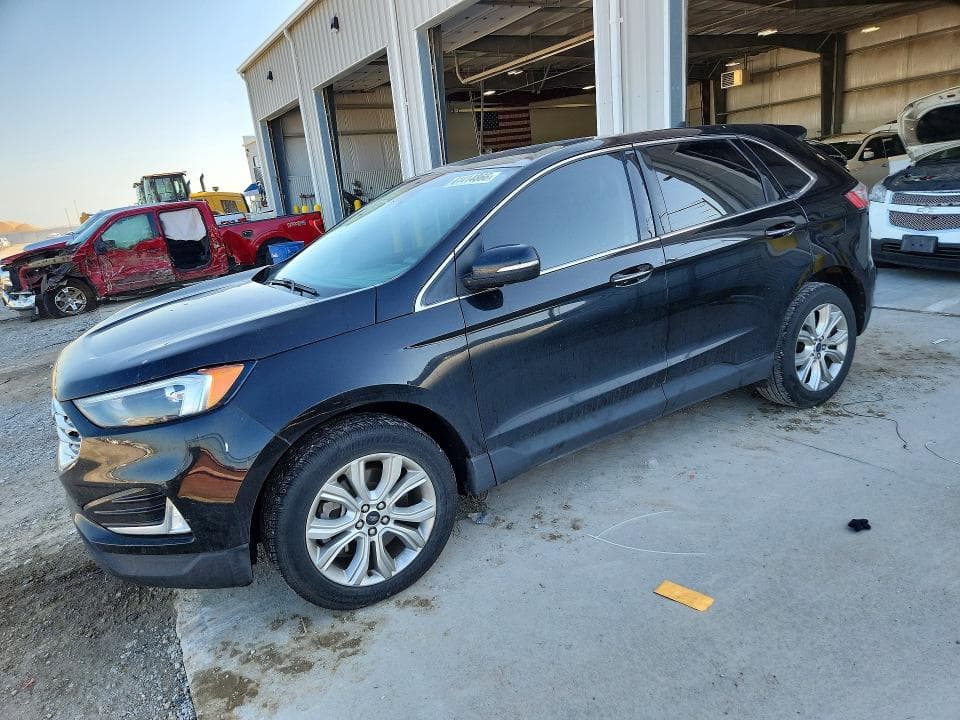 2022 FORD EDGE TITANIUM - 1