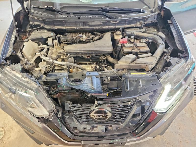 2018 NISSAN ROGUE S 11