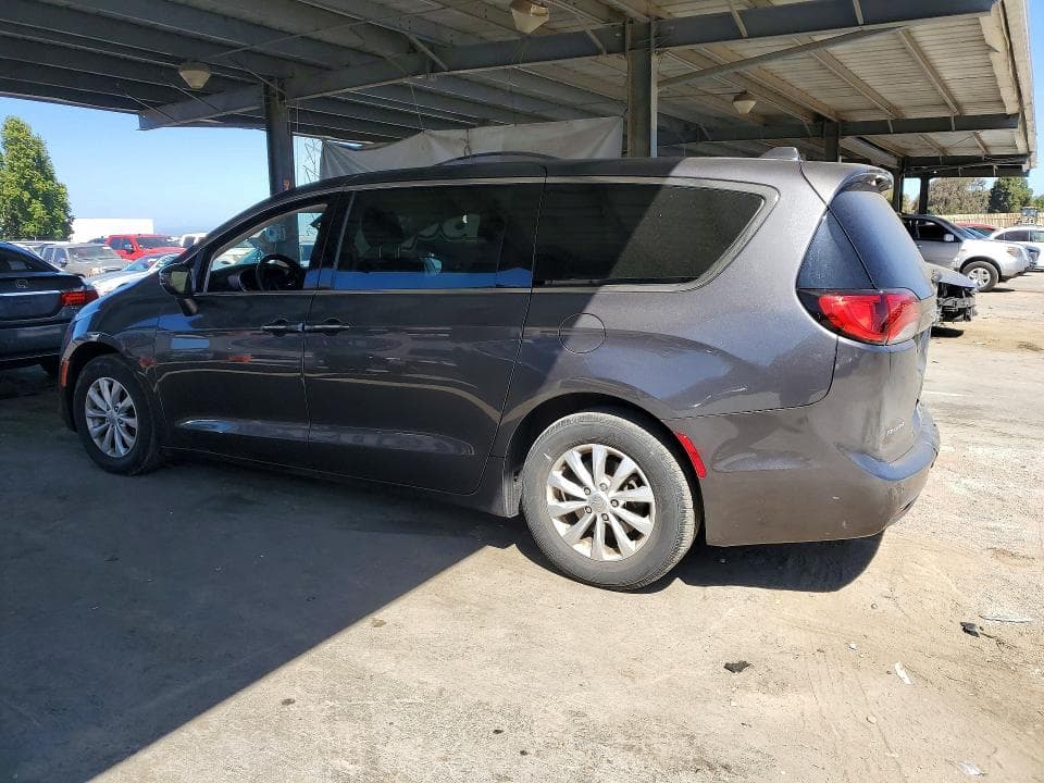 2018 CHRYSLER PACIFICA TOURING PLUS 2