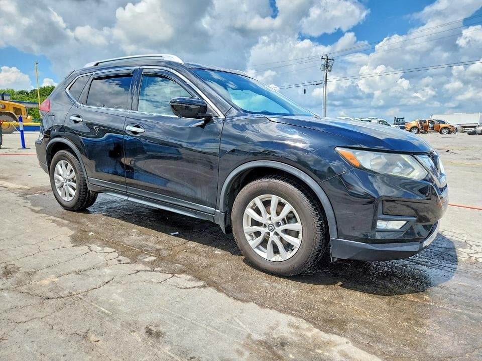 2018 NISSAN ROGUE SV 4