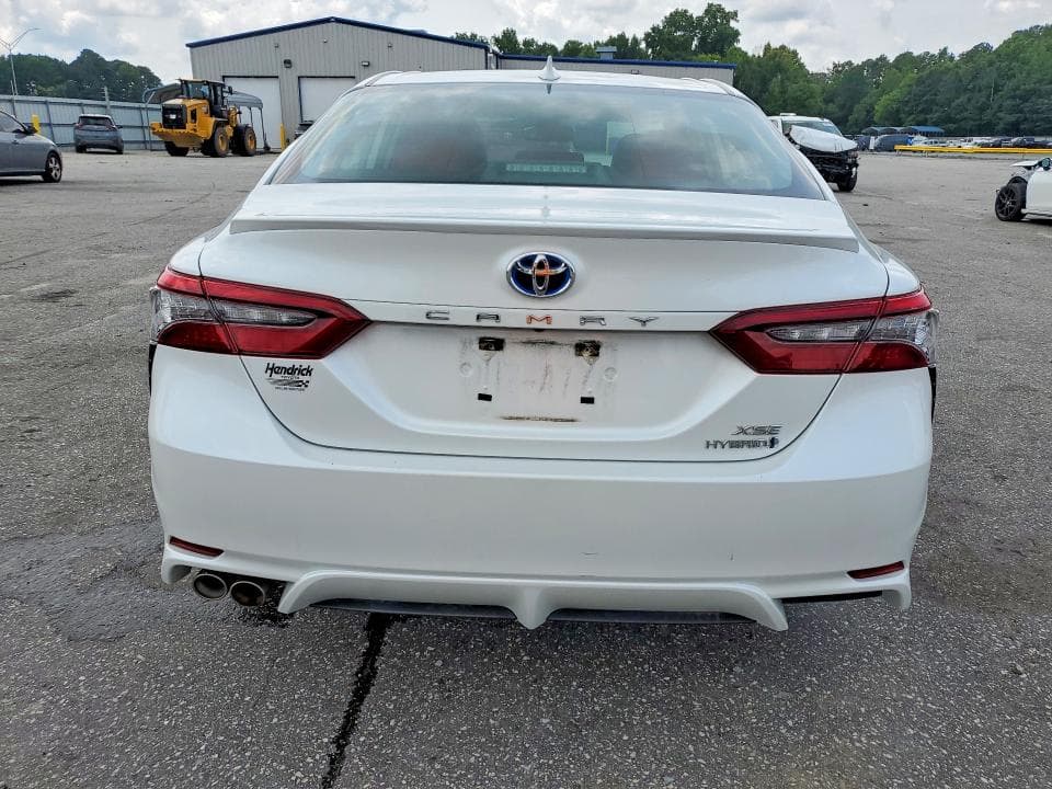 2022 TOYOTA CAMRY XSE 6