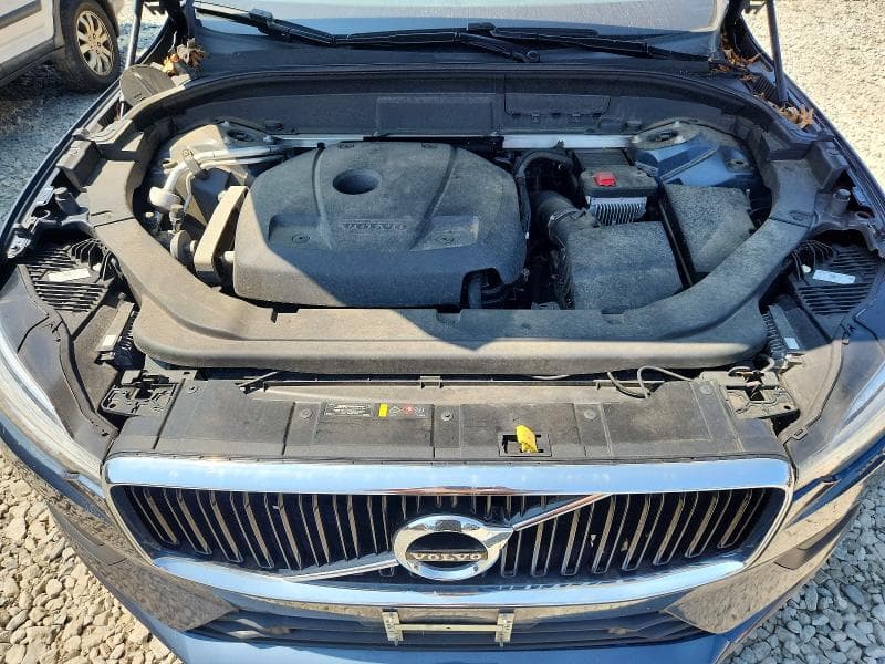 2020 VOLVO XC60 T5 MOMENTUM 12