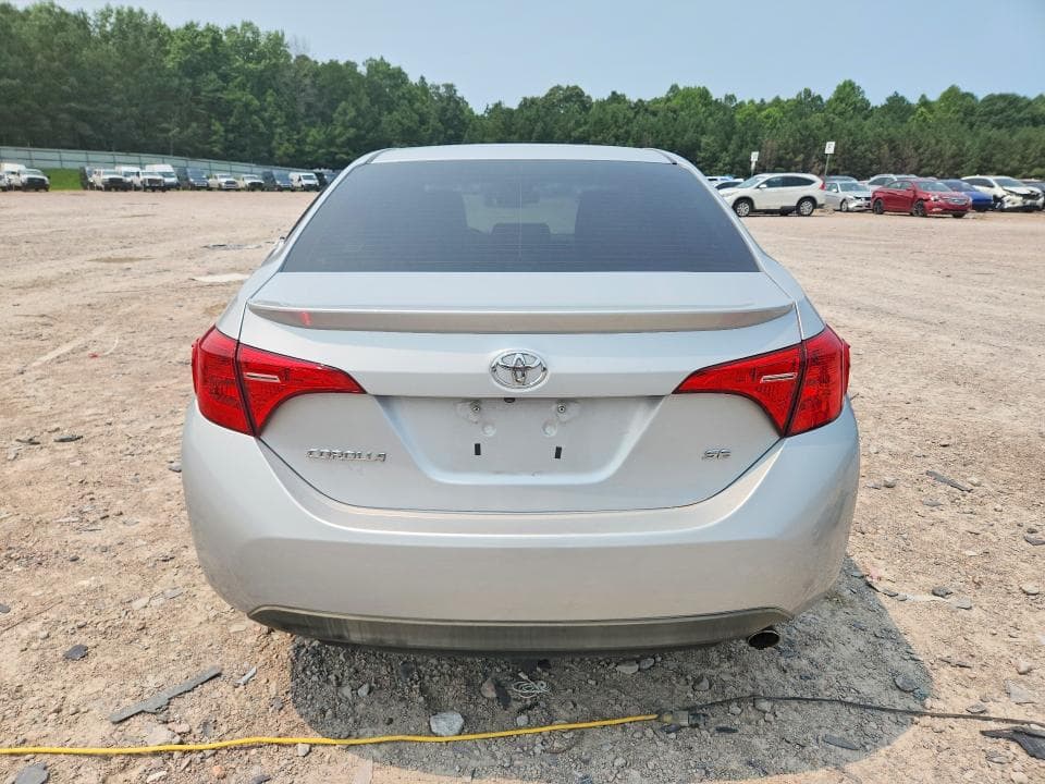 2018 TOYOTA COROLLA SE 6