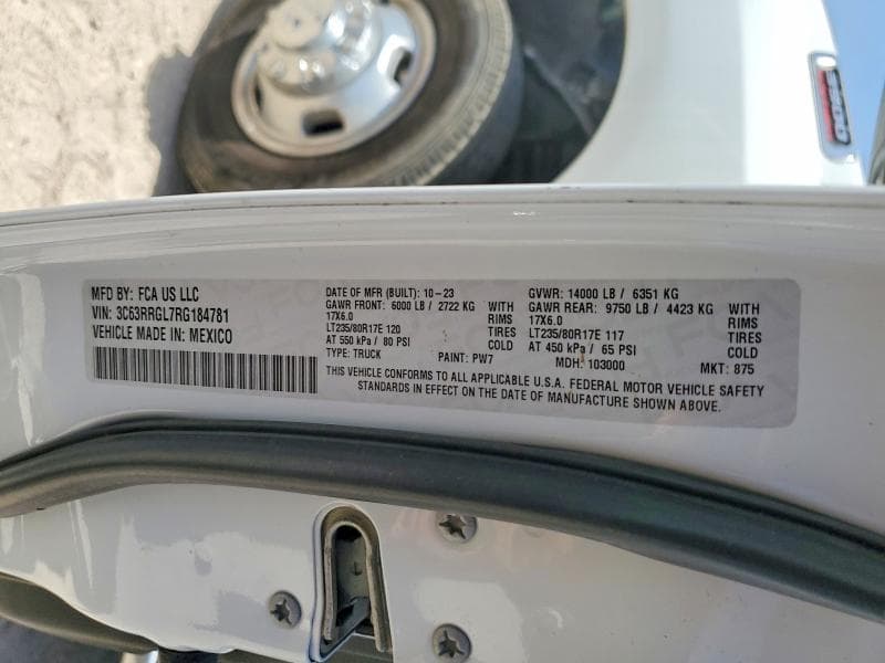 2024 RAM 3500 TRADESMAN 12