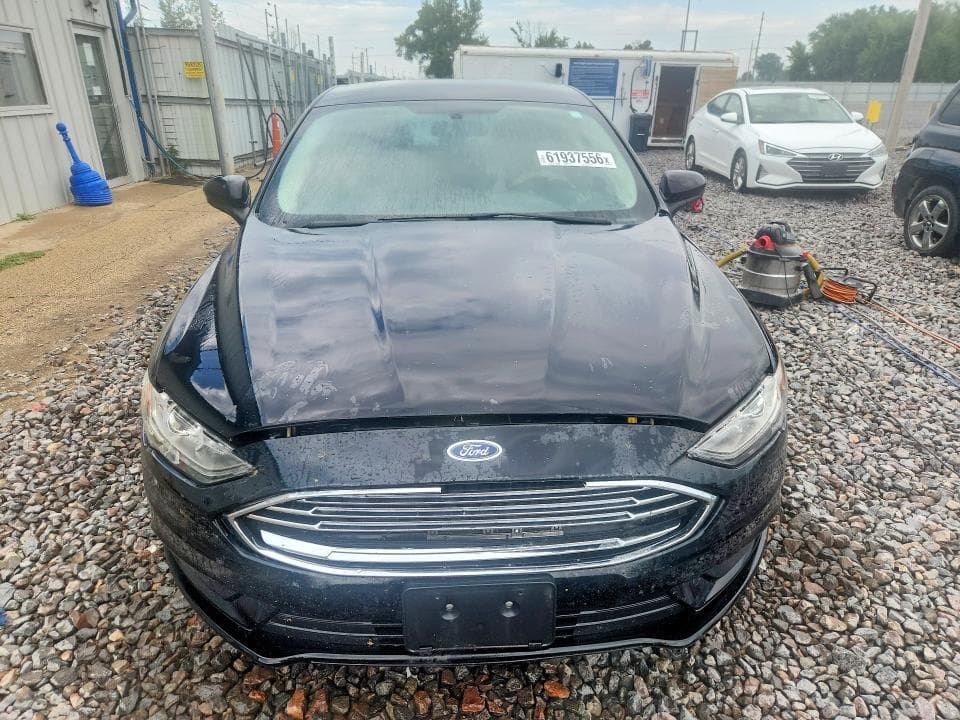 2017 FORD FUSION SE 5