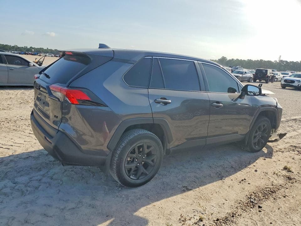 2024 TOYOTA RAV4 LE 3