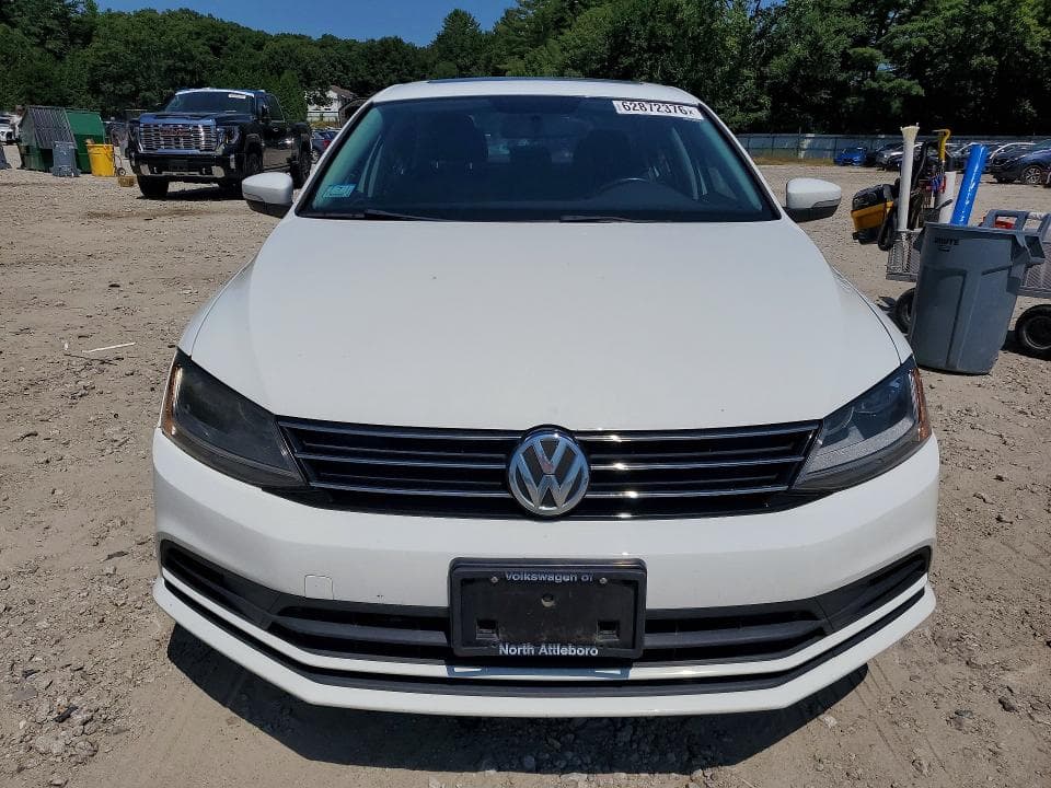 2017 VOLKSWAGEN JETTA SE 5