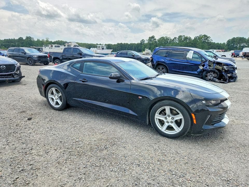 2018 CHEVROLET CAMARO LT 4