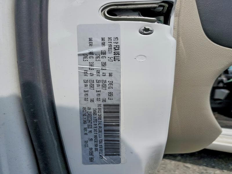 2017 DODGE GRAND CARAVAN SXT 14