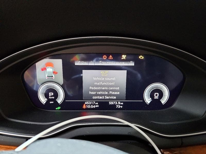 2023 AUDI Q5 E PREMIUM 55 9