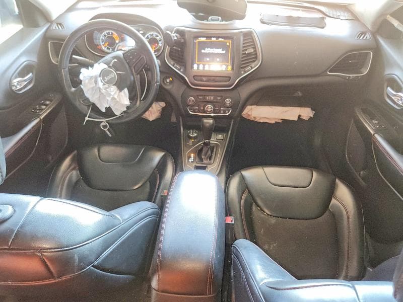 2019 JEEP CHEROKEE TRAILHAWK 8