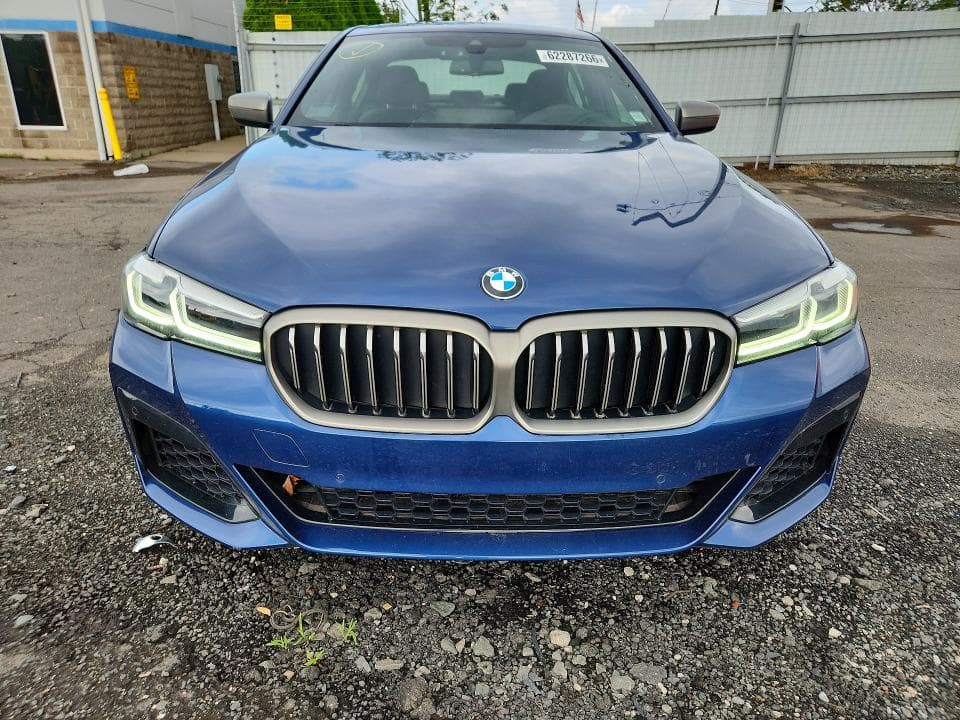 2023 BMW M550XI 5