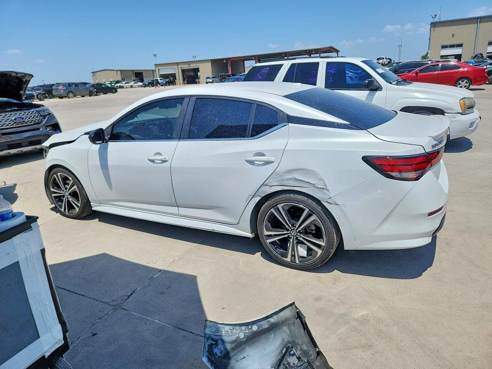 2020 NISSAN SENTRA SR 2