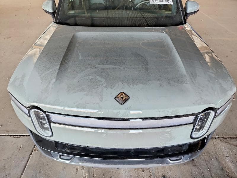 2024 RIVIAN R1T ADVENTURE 11