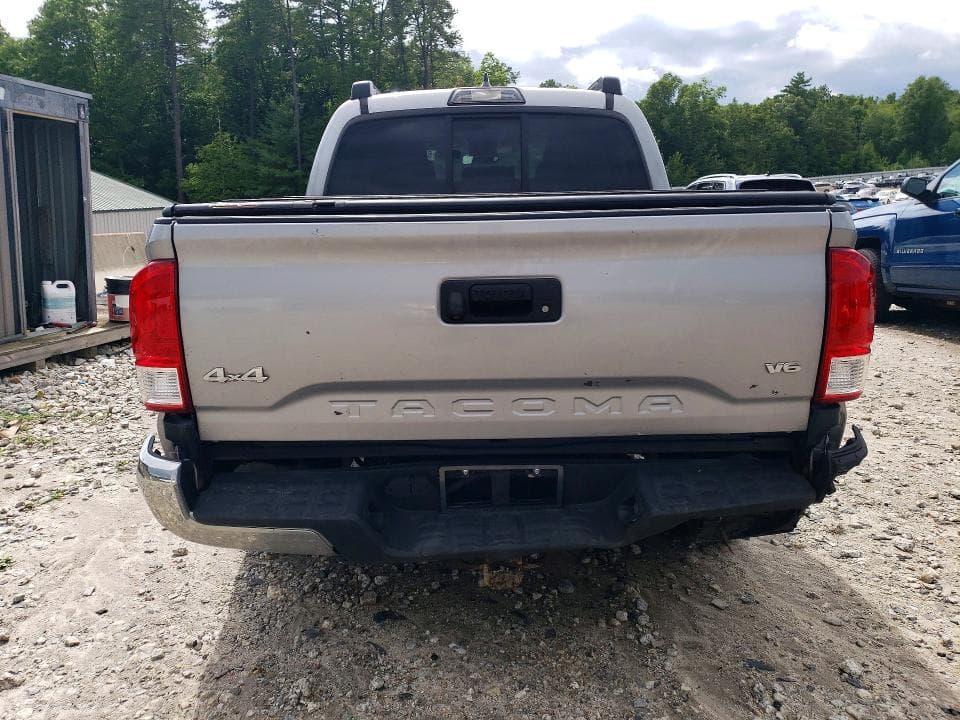 2017 TOYOTA TACOMA 6