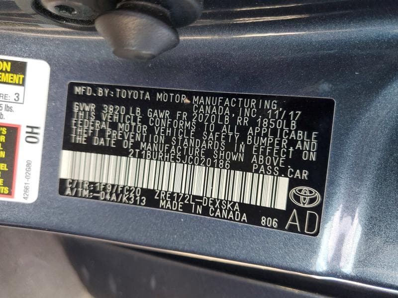 2018 TOYOTA COROLLA SE 12