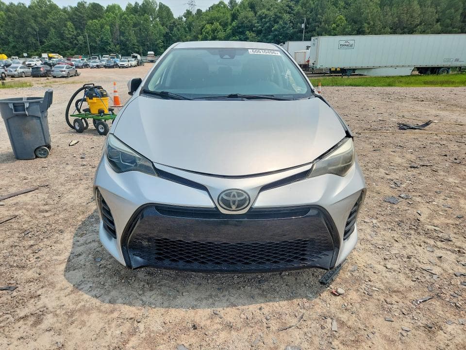 2018 TOYOTA COROLLA SE 5