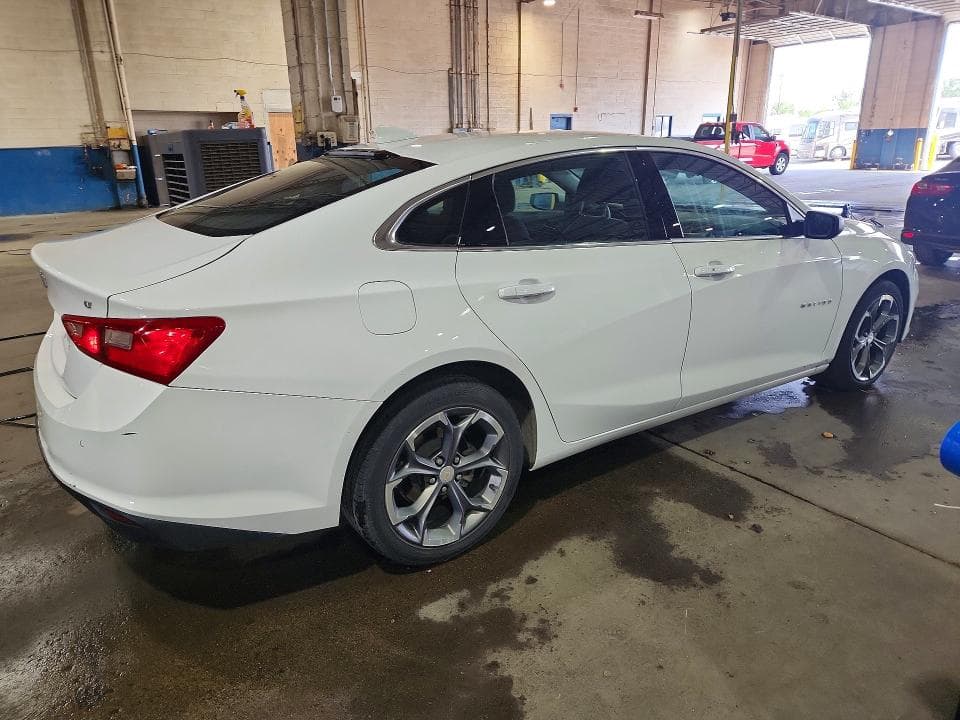 2024 CHEVROLET MALIBU LT 3
