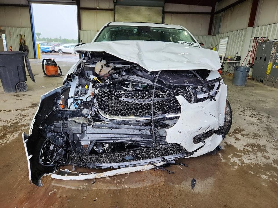 2024 CHRYSLER PACIFICA LIMITED 5