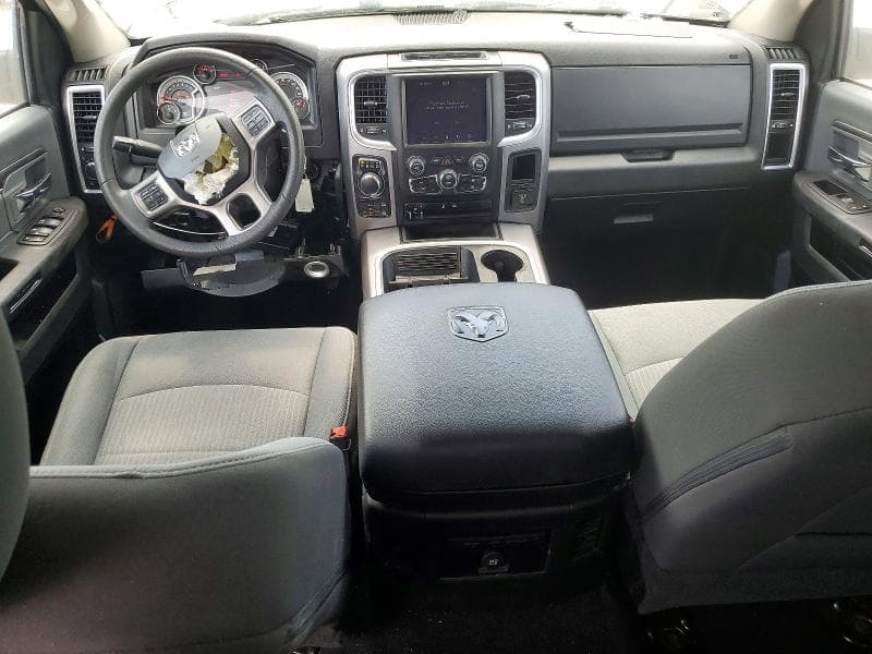 2023 RAM 1500 CLASSIC SLT 8
