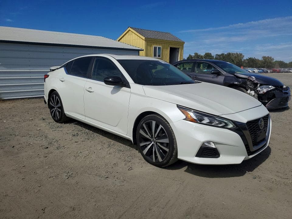 2020 NISSAN ALTIMA SR 4