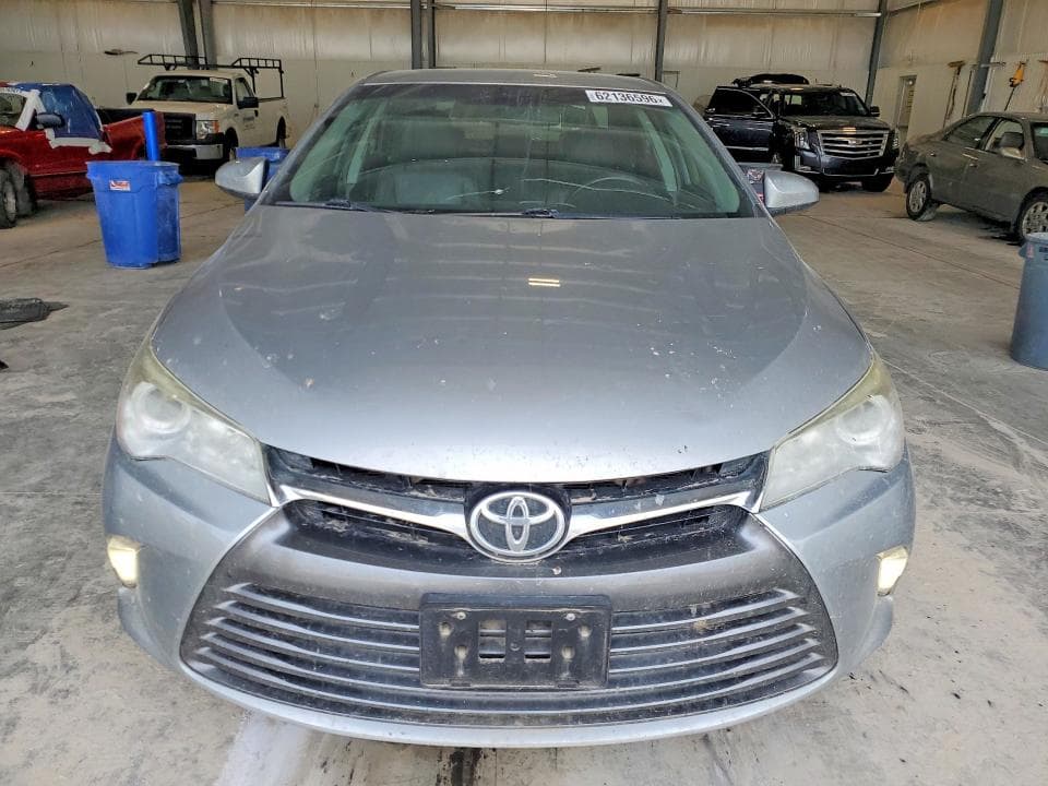 2017 TOYOTA CAMRY XLE 5