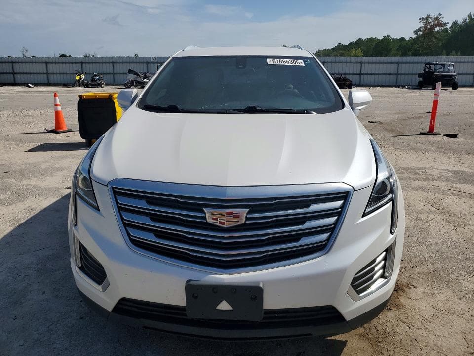 2017 CADILLAC XT5 5