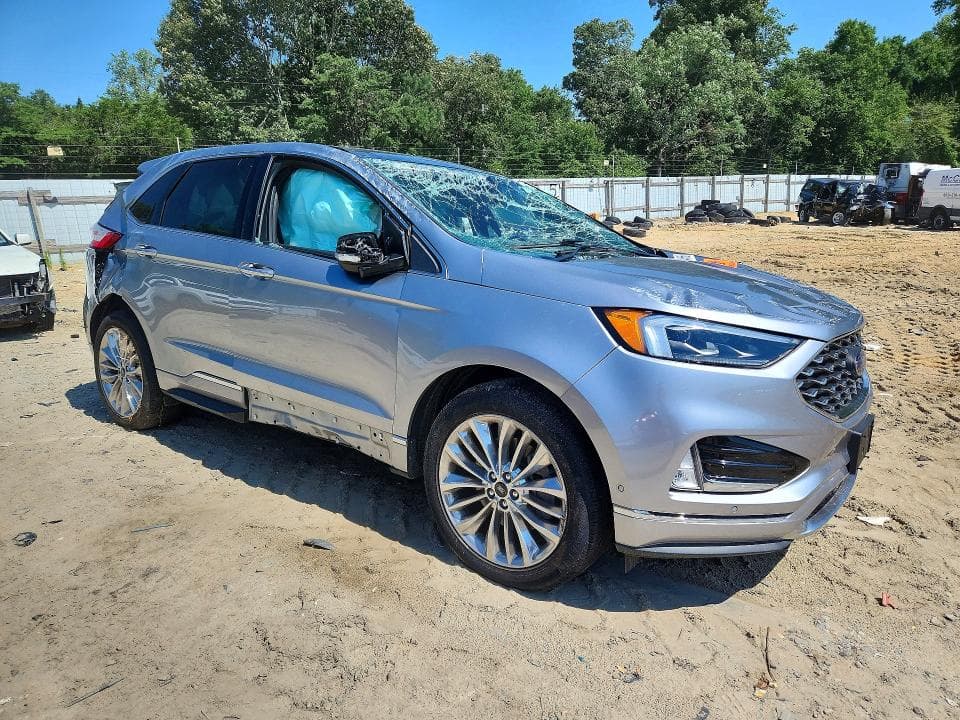 2022 FORD EDGE TITANIUM 4