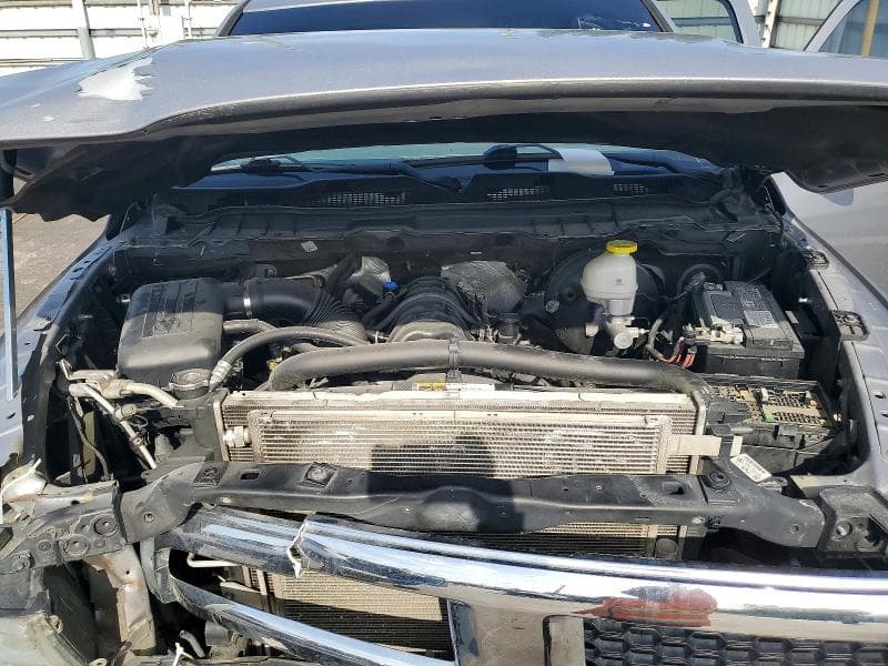 2020 RAM 1500 CLASSIC SSV 11