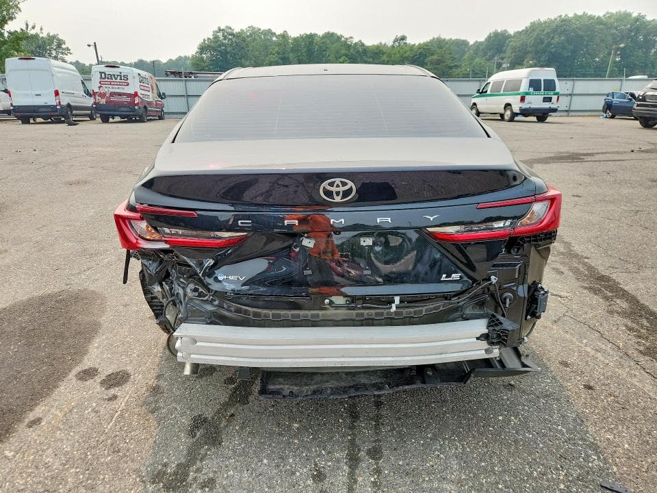2026 TOYOTA CAMRY LE 6
