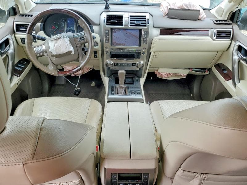 2017 LEXUS GX 460 8