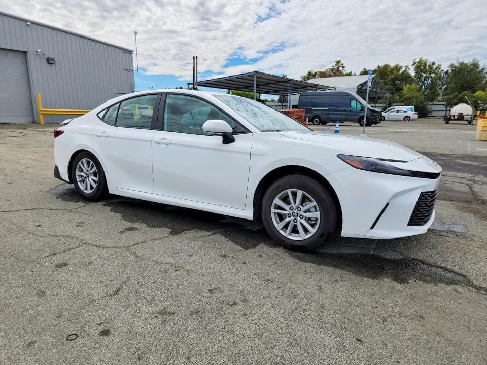 2026 TOYOTA CAMRY LE 4