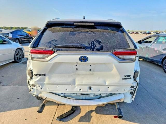 2024 TOYOTA RAV4 XSE 6