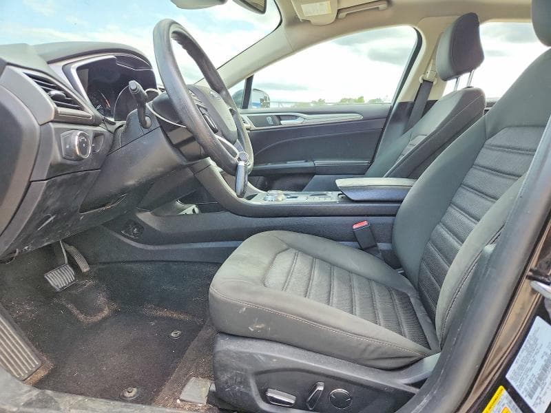 2020 FORD FUSION SE 7