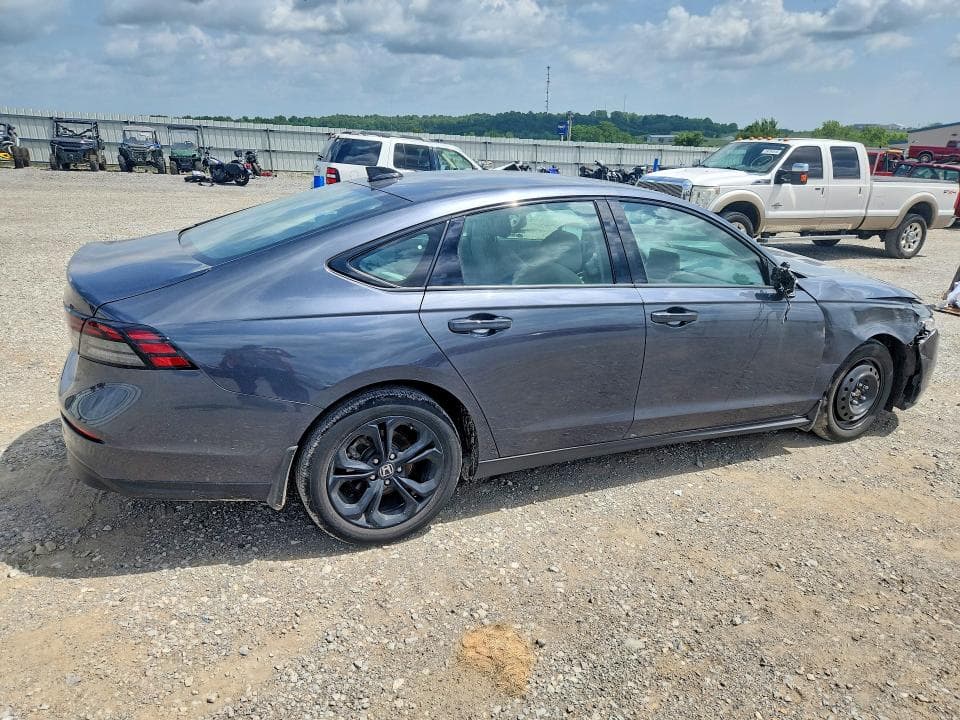 2025 HONDA ACCORD SE 3