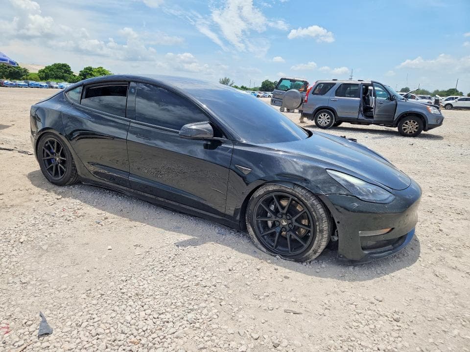 2022 TESLA MODEL 3 4