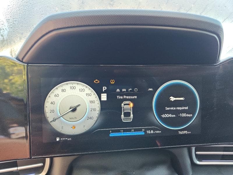 2024 HYUNDAI ELANTRA LUXURY 9