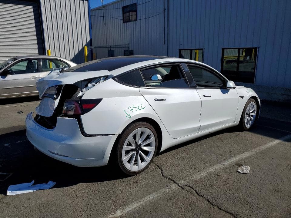 2023 TESLA MODEL 3 3