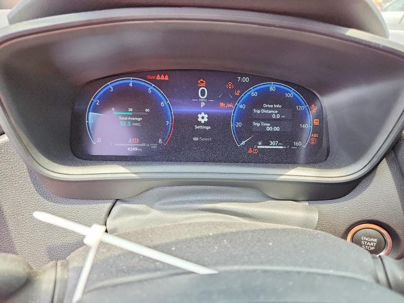 2026 TOYOTA COROLLA SE 9