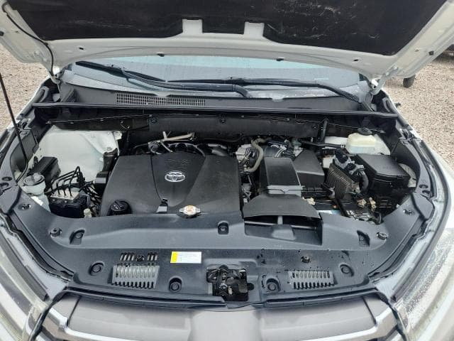 2019 TOYOTA HIGHLANDER LIMITED 12