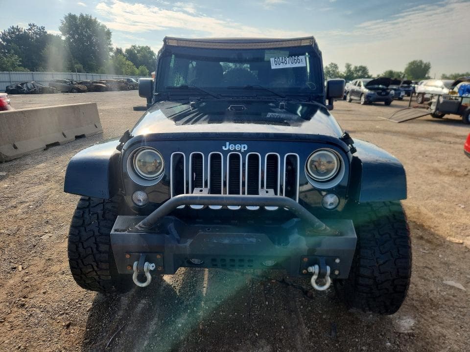 2017 JEEP WRANGLER UNLIMITED SAHARA 5