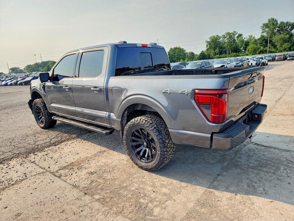 2026 FORD F150 XLT 2