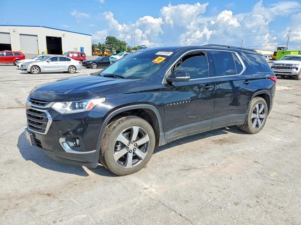 2021 CHEVROLET TRAVERSE LT - 1